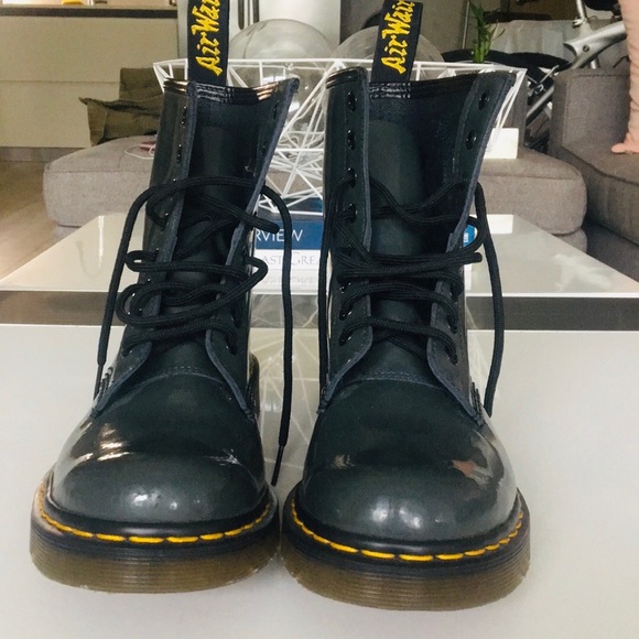 Dr. Martens Shoes - 🖤NWOT🖤 Grey Patent Leather 1460 W Dr. Martens 8